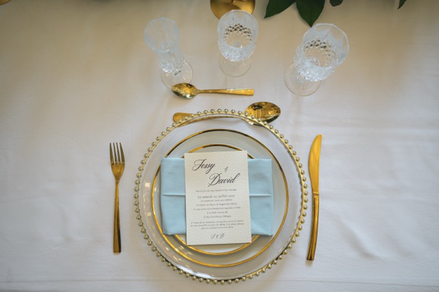 Décoration de table et menu des mariés